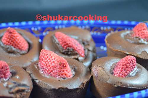 Fraises au moelleux chocolat - Shukar Cooking