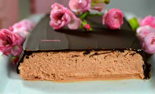 Gâteau sans cuisson aux biscuits roses de Reims pour octobre rose