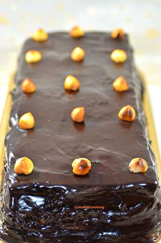 Gâteau serbe aux noisettes et au caramel pour le Noël Orthodoxe.