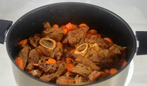 Jarret de veau au cumin et carottes au citron confit