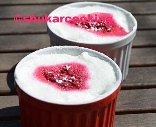 Mousse blanche aux framboises