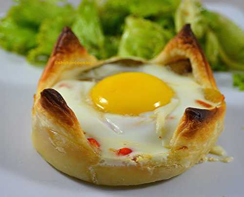 Tartelettes aux poivrons grillés et œufs en miroir