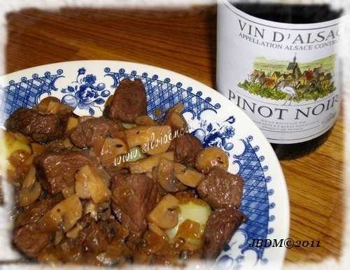 Boeuf au Pinot Noir