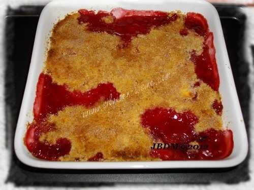 Crumble de Mangues & Fraises