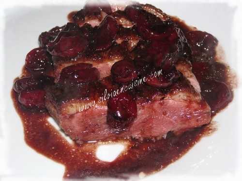 Magrets de Canard aux Cerises & Porto