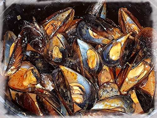 Moules au Kari Gosse