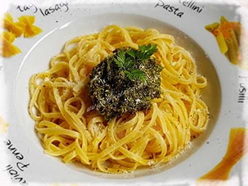 Pâtes Linguine au Pesto de Fanes de Carottes