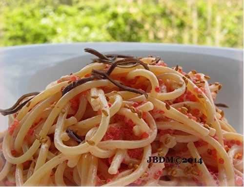 Pâtes Spaghetti Epicés aux Oeufs Tobiko