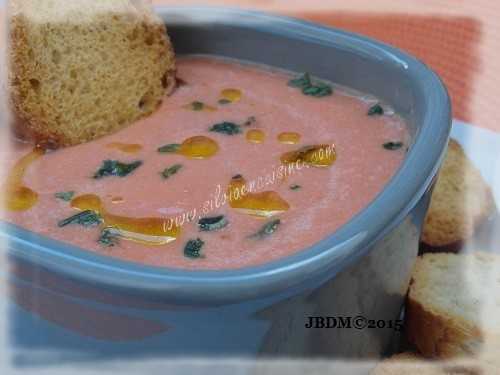 Soupe Froide de Tomates au Curry & Lait de Coco