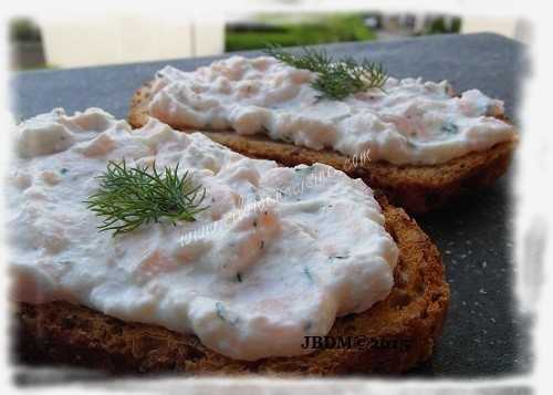 Tartines de Saumon Fumé à la Ricotta