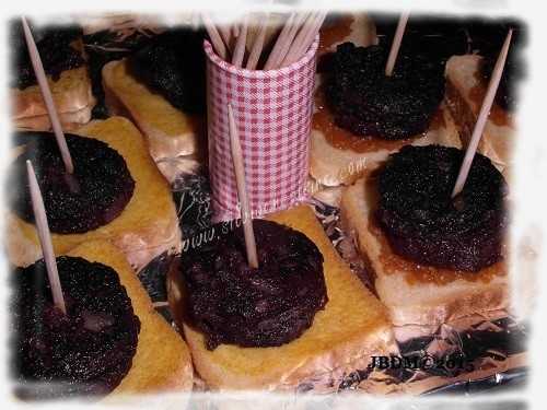 Toasts au Boudin Noir