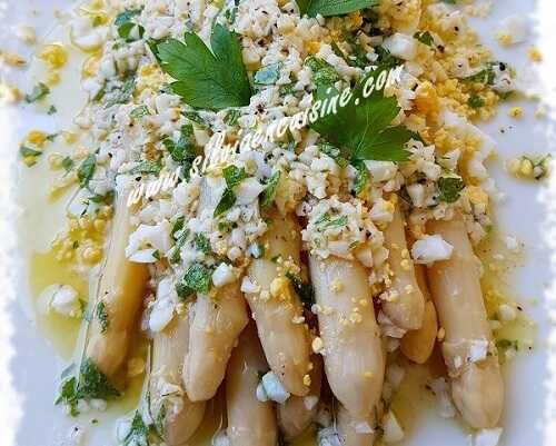 Asperges Blanches & Vinaigrette Mimosa