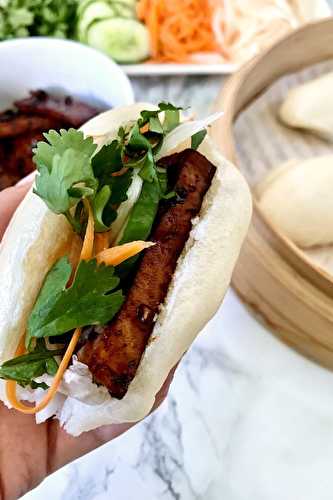 Bao buns vegan au tofu caramélisé - Simplement Frais