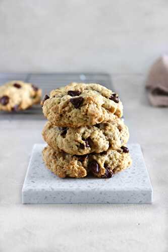 Biscuits aux brisures de chocolat vegan (style Levain Bakery) - Simplement Frais