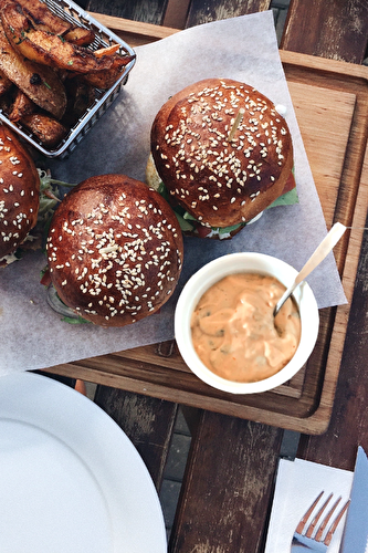 Sauce burger aux câpres vegan - Simplement Frais