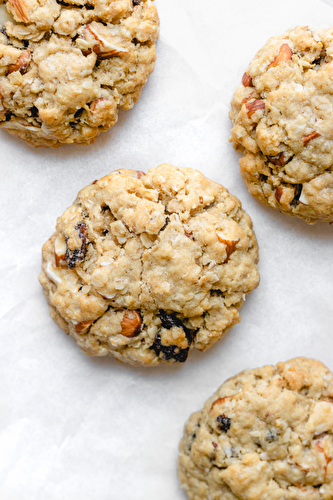 Biscuits à l’avoine, amandes et raisins vegan