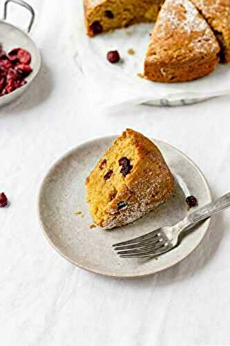 Gâteau à l’orange et aux canneberges vegan