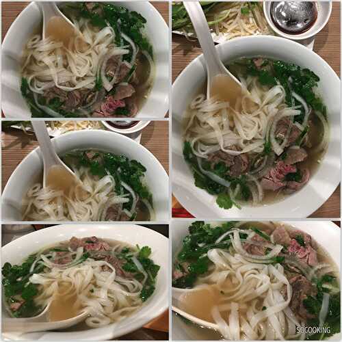 Phở bò (soupe vietnamienne de nouilles de riz  au boeuf)