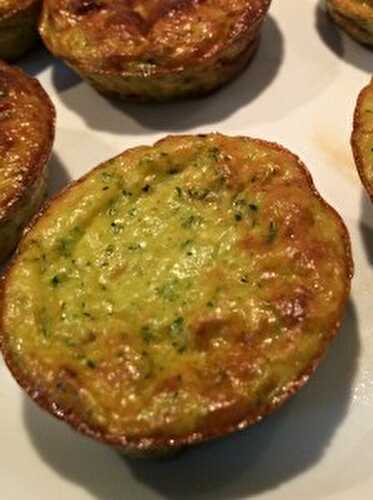 Petits flans de courgettes à l'ail noir. - La Machine à Explorer