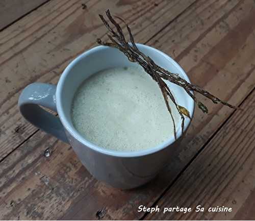 Cappuccino d’asperges vertes