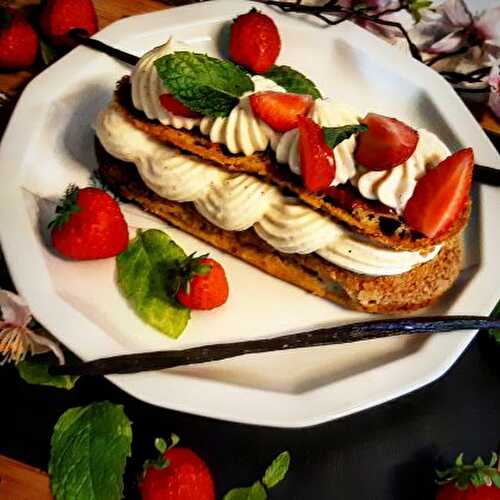 Éclair aux Deux Fraises, Crème légère Vanillée