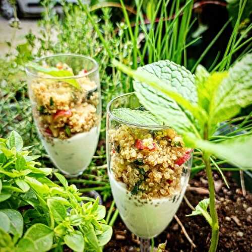 Salade de Quinoa, Yaourt à la Menthe Fraîche