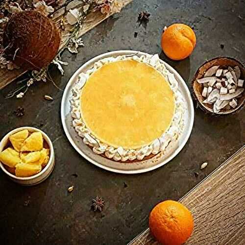 Tarte à l’Ananas Rôti aux Épices, Orange et Noix de Coco