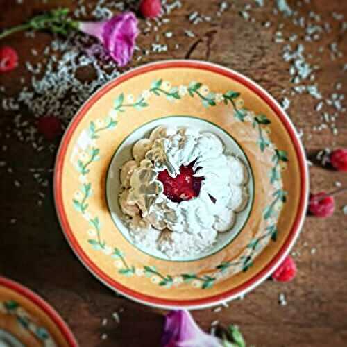 Dans l’esprit d’un Vacherin, Framboise et Noix de Coco