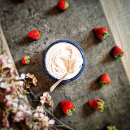 Petits pots de mousse à la Fraise