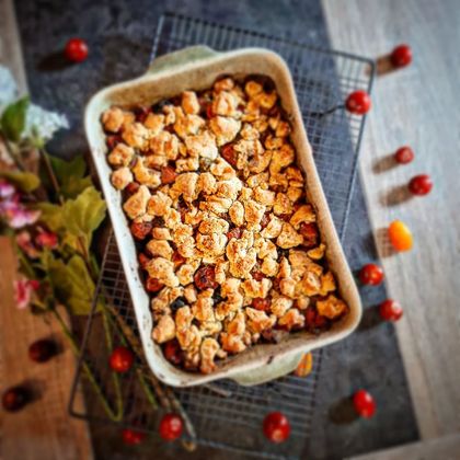 Crumble Tomate, Feta, Olive et Pesto de Roquette