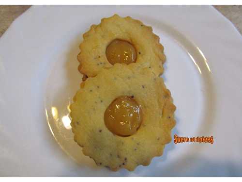 Biscuits Linzer au pavot et crème de citron - sucreetepices.over-blog.com