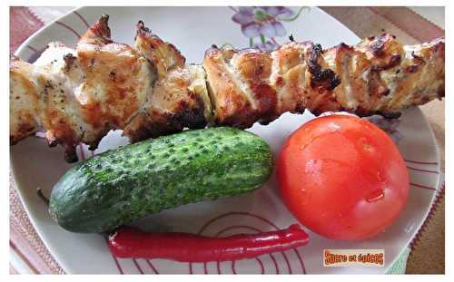 Brochettes de viande au barbecue