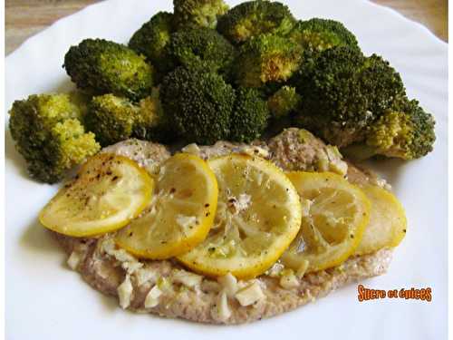 Escalopes de dinde au brocoli et citron en papillote