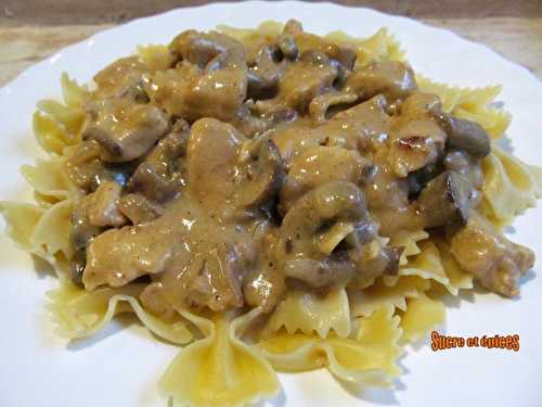 Poulet Stroganoff