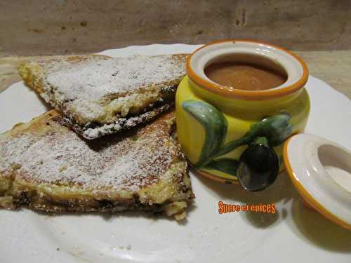 Crêpe impériale autrichienne aux pépites de chocolat et aux pommes - Kaiserschmarrn