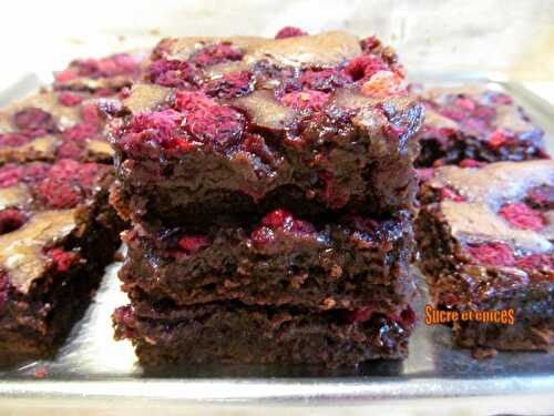 Brownie chocolat-framboises - www.sucreetepices.com