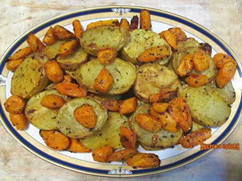 Pommes de terre et carottes rôties au four - www.sucreetepices.com
