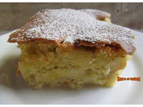 Gâteau moelleux aux pommes - www.sucreetepices.com