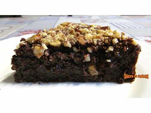 Brownie aux noix - Recette en vidéo