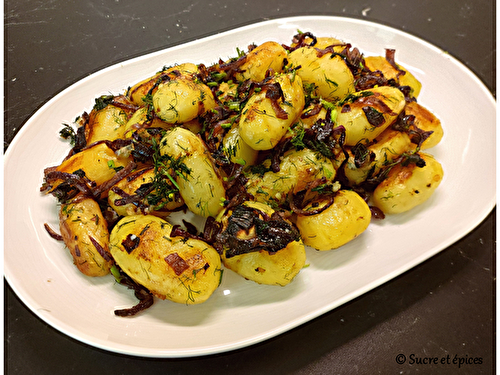 Pommes de terre poêlées avec oignon, ail et aneth - Recette en vidéo