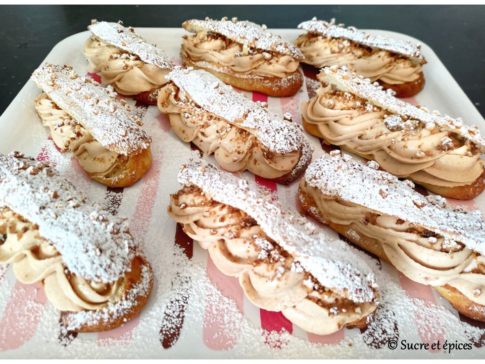 Eclairs à la chantilly pralinée - Recette en vidéo