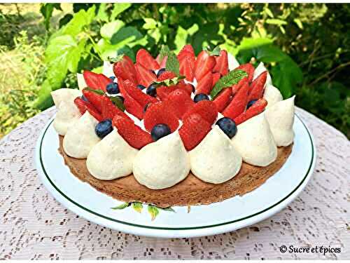Tarte aux fraises avec pâte sablée aux jaunes d'oeufs cuits