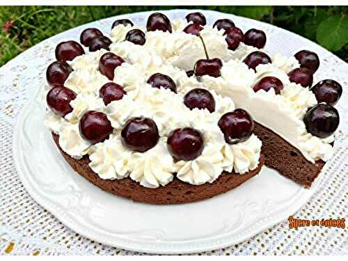 Gâteau au chocolat façon Forêt Noire - Recette en vidéo