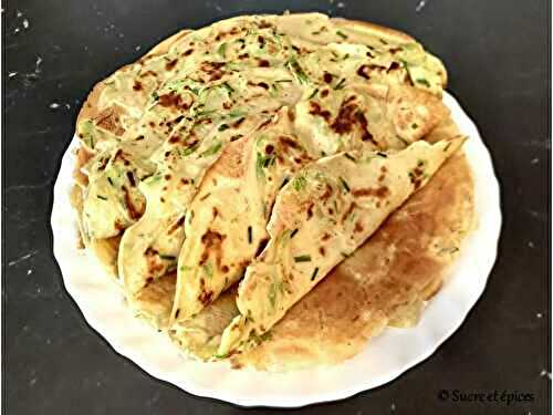 Crêpes aux courgettes et aux pommes de terre - Recette en vidéo