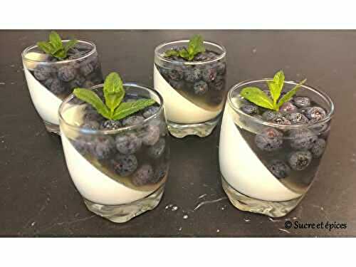 Panna cotta aux myrtilles - Recette en vidéo