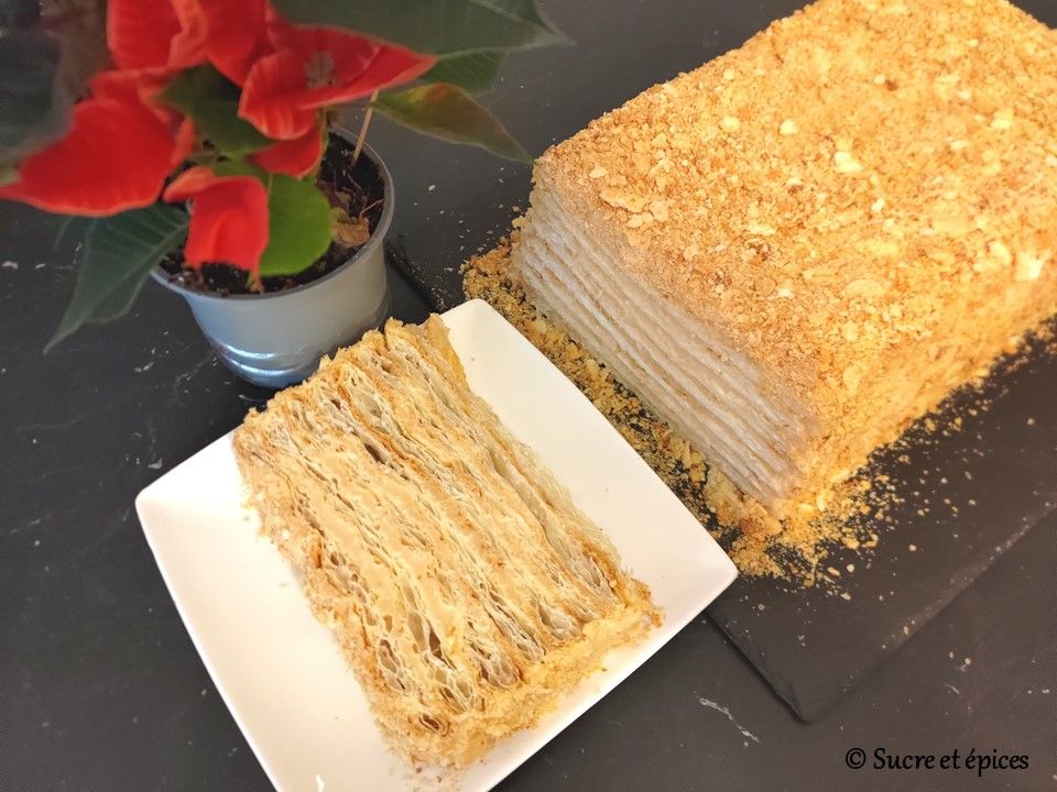 Gâteau Napoléon facile à la crème de pommes - Recette en vidéo