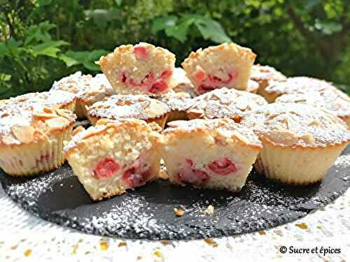 Muffins aux griottes et amandes