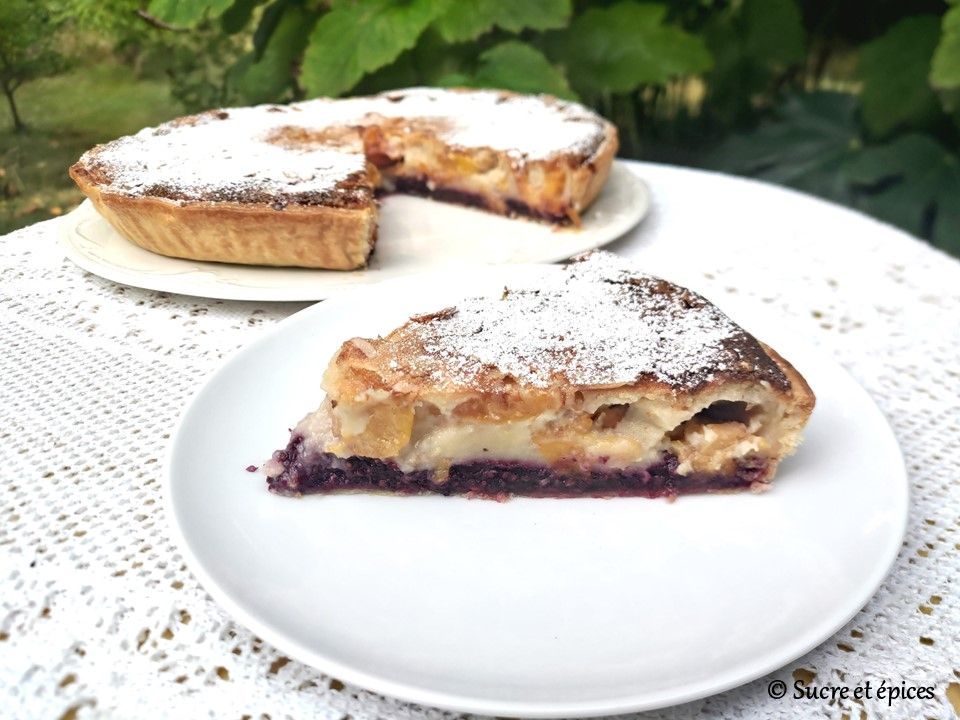 Tarte facile aux mûres, mirabelles et amandes
