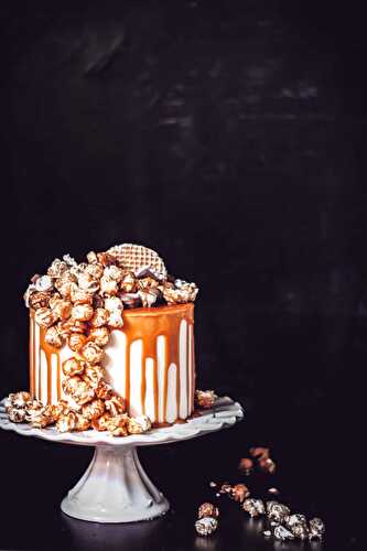 Laye Cake Cheesecake Popcorn caramel au beurre salé