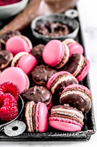 Macarons framboise chocolat